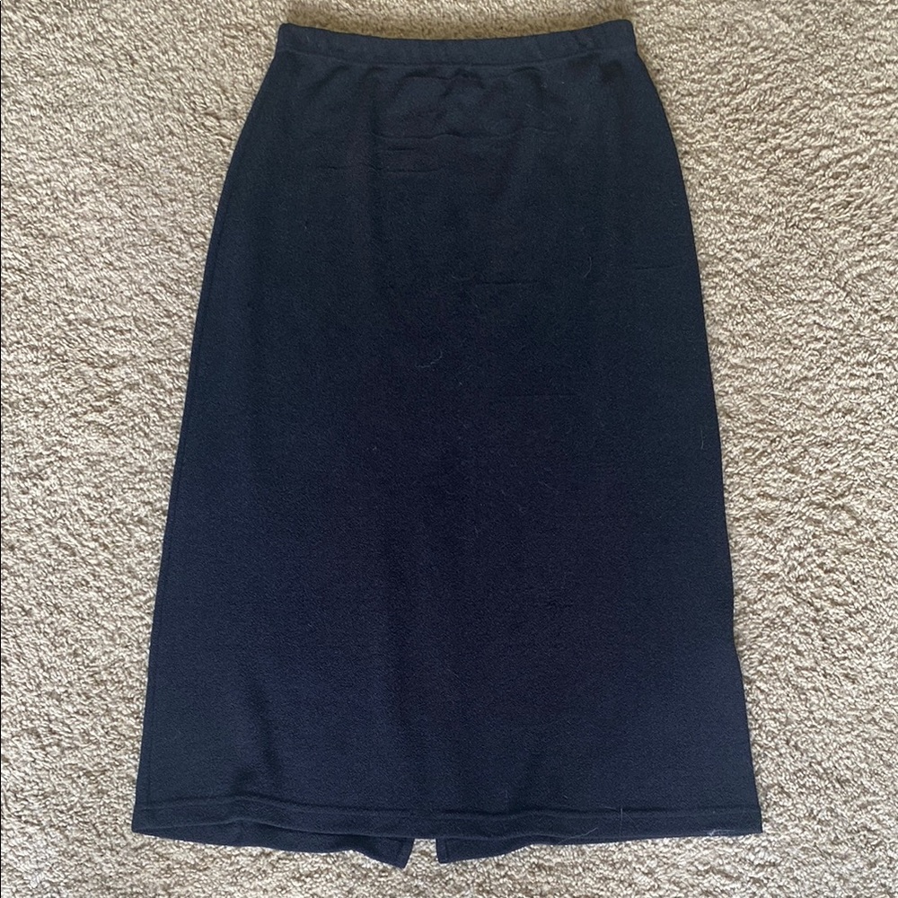 Elegant Black Women's Skirt